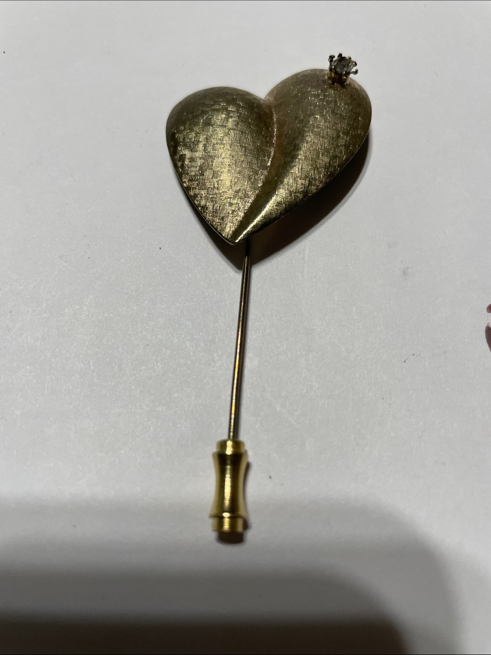 Vintage Gold Heart Stick Pin Brooch w/ Single Rhinestone. Ms P